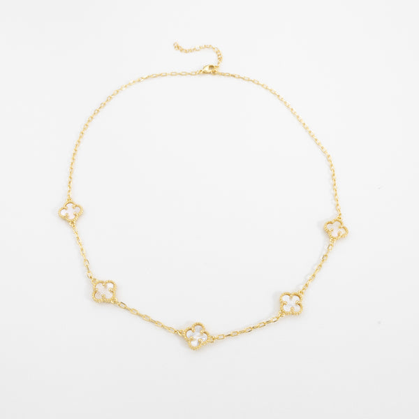 Mother of pearl clover necklace