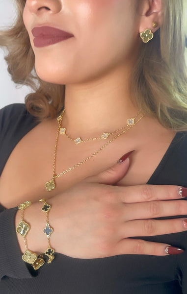 Mother of pearl clover necklace