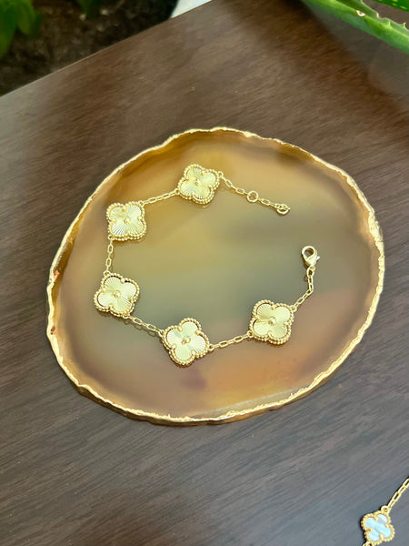 Golden clover leaf bracelet