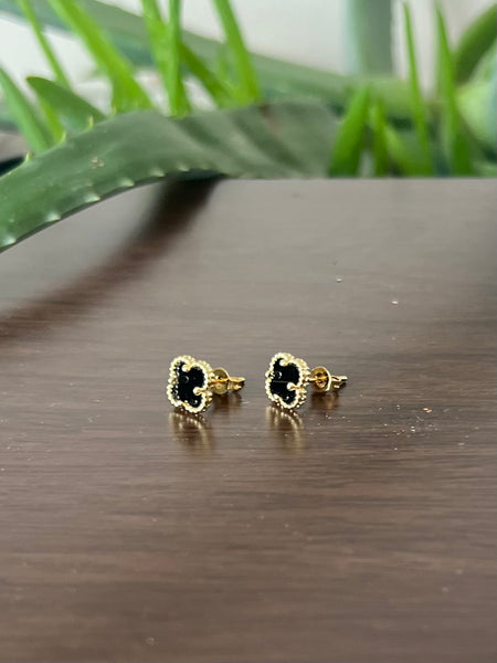 Clover earrings (2 colors)