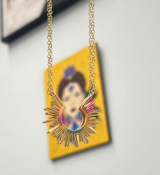 18k Gold Sun necklace