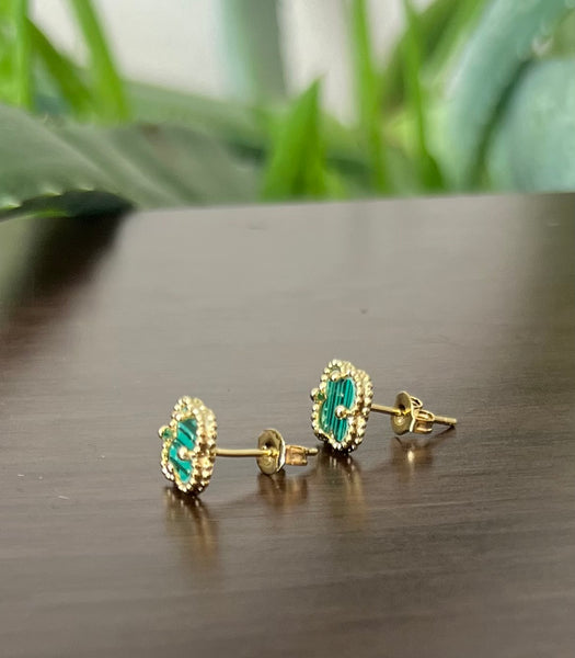 Clover earrings (2 colors)