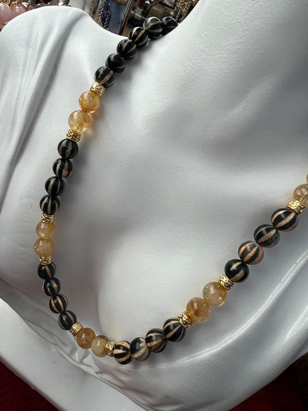 DZI agate & citrine choker