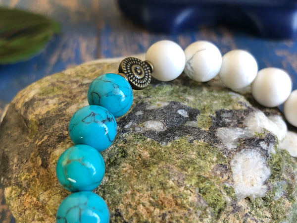 White Howlite & Turquoise 8mm