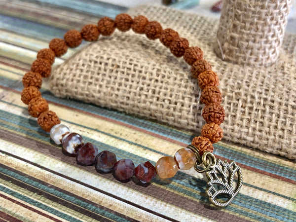 Rudraksha & Diamond cut Red Lightening Agate 6mm