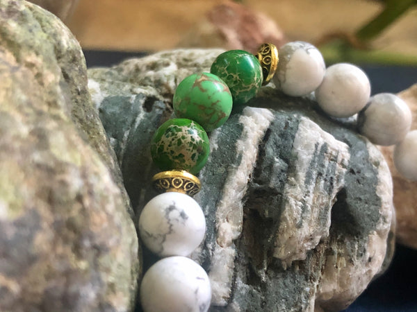 White Howlite & green imperial Jasper