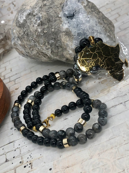 18k gold plated AFRICA pendant with Black labradorite & Onyx