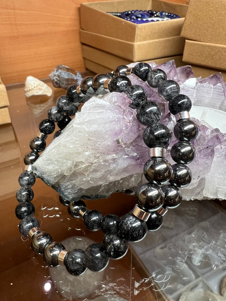 Hematite and rutilated quartz