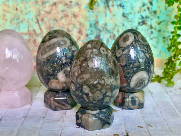 Crystal eggs