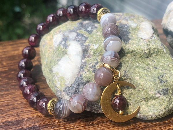 Red Garnet & Botswana Agate 8mm bracelet