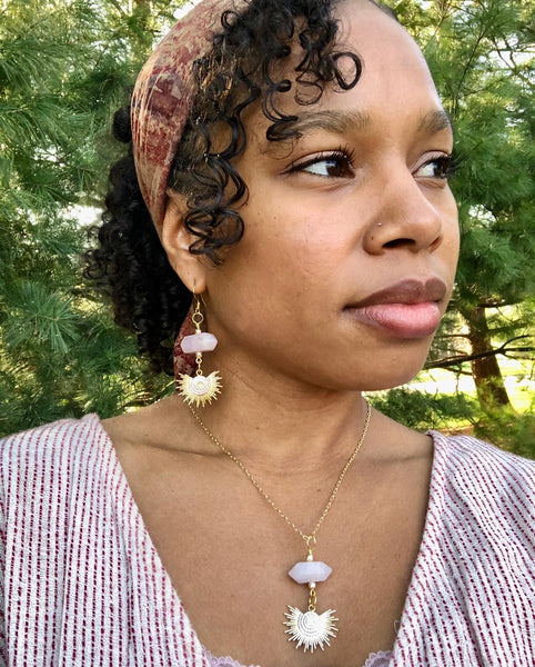 Rose quartz point set 18k gold covered sunset and chain