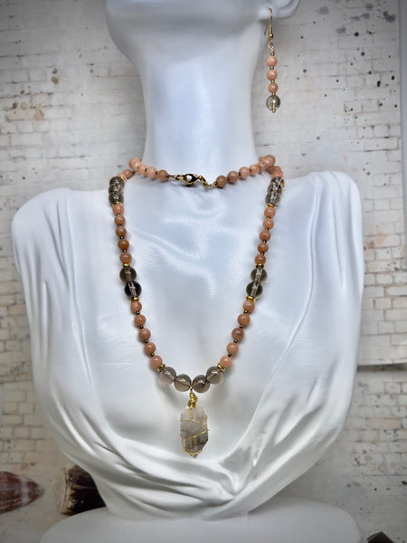 Peach moonstone and smoky quartz necklace