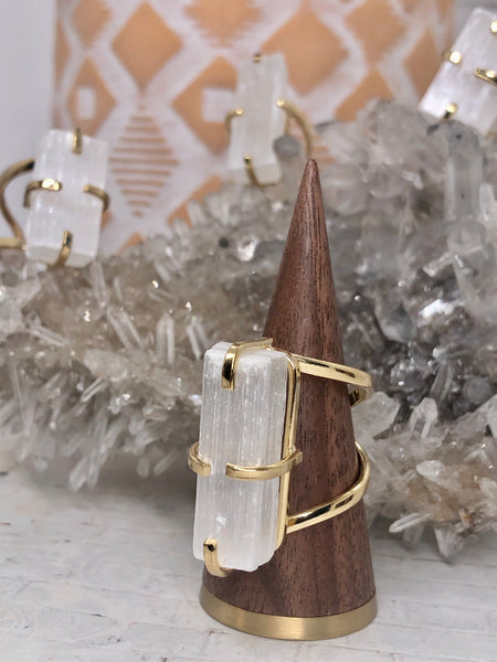 Origems selenite ring