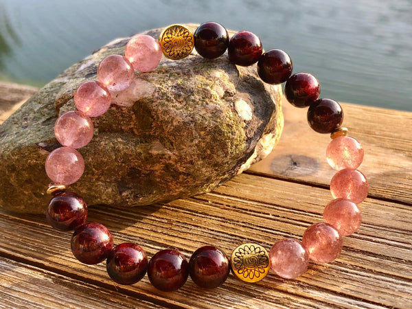 Strawberry Quartz, red lightening agate & Red garnet