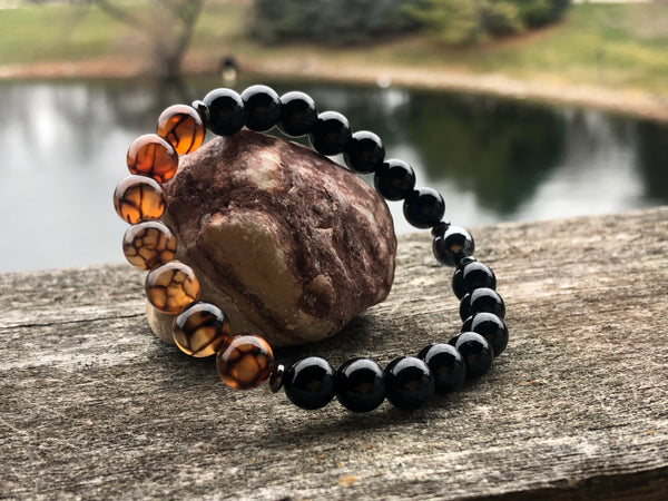 Black Onyx, dragon vain Agate & Hematite 8mm Bracelet