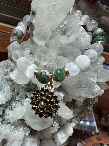 Selenite with tree agate or rose quartz