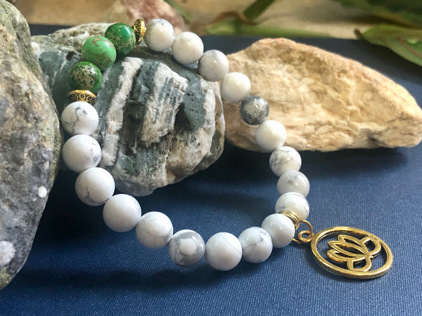White Howlite & green imperial Jasper