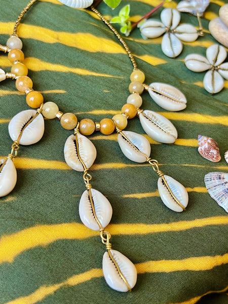 Crowrie shell custom choker necklace