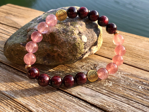 Strawberry Quartz, red lightening agate & Red garnet