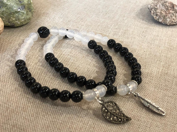 Black Onyx and white agate 6mm
