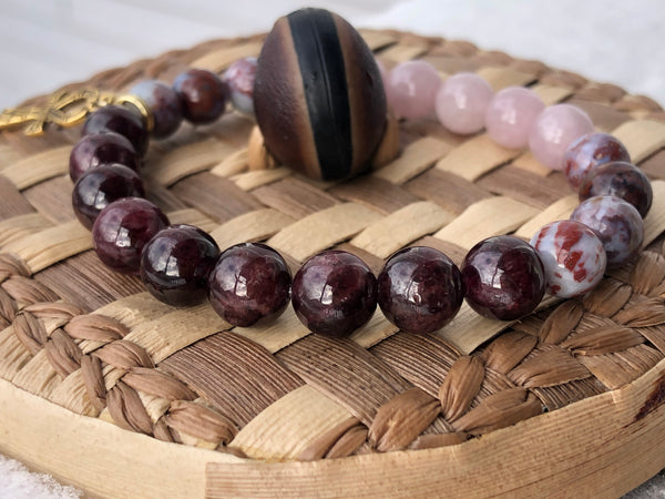 Kunzite, Lightening agate & Red garnet 8mm + Ankh Charm bracelet