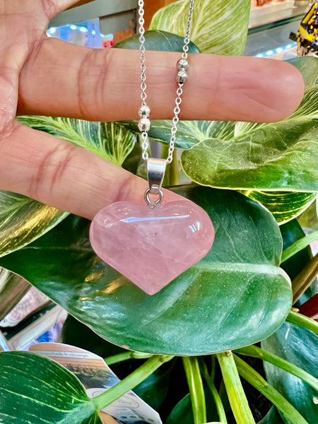 Rose quartz heart necklace