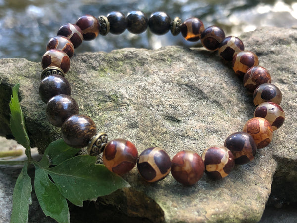 Tibetean DZI agate & Bronzite