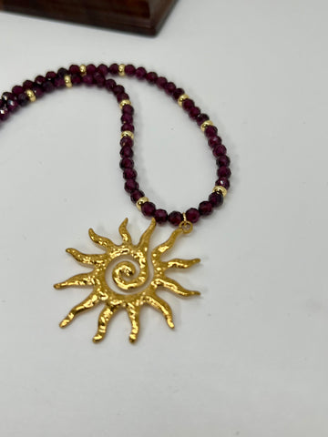 Spiral sun pendant necklace