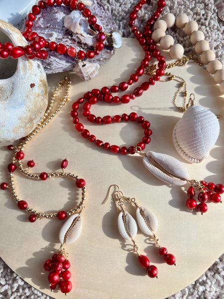 Golden red pearls and cowrie shell necklace/choker