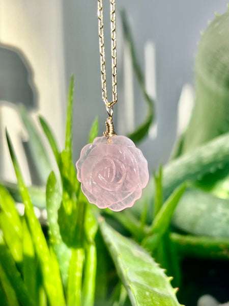 Carved rose quartz rose necklace