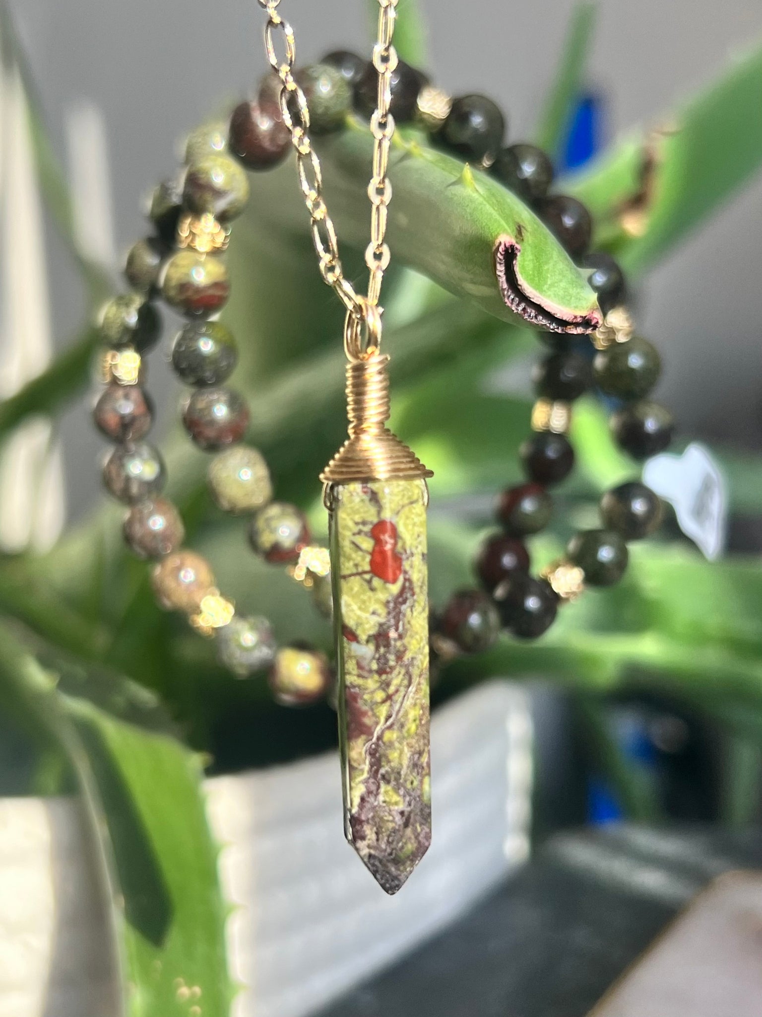 Dragon blood point necklace