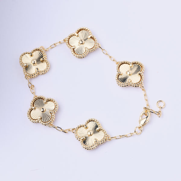 Golden clover leaf bracelet