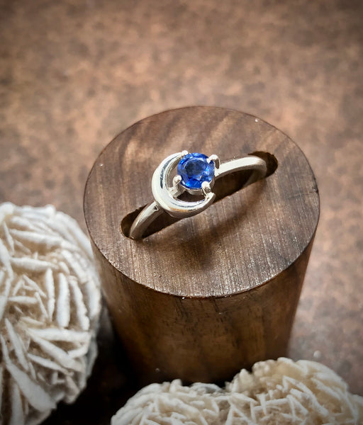 Blue Kyanite Moon Sterling silver 925 ring