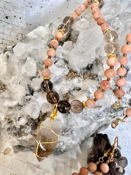 Peach moonstone and smoky quartz necklace