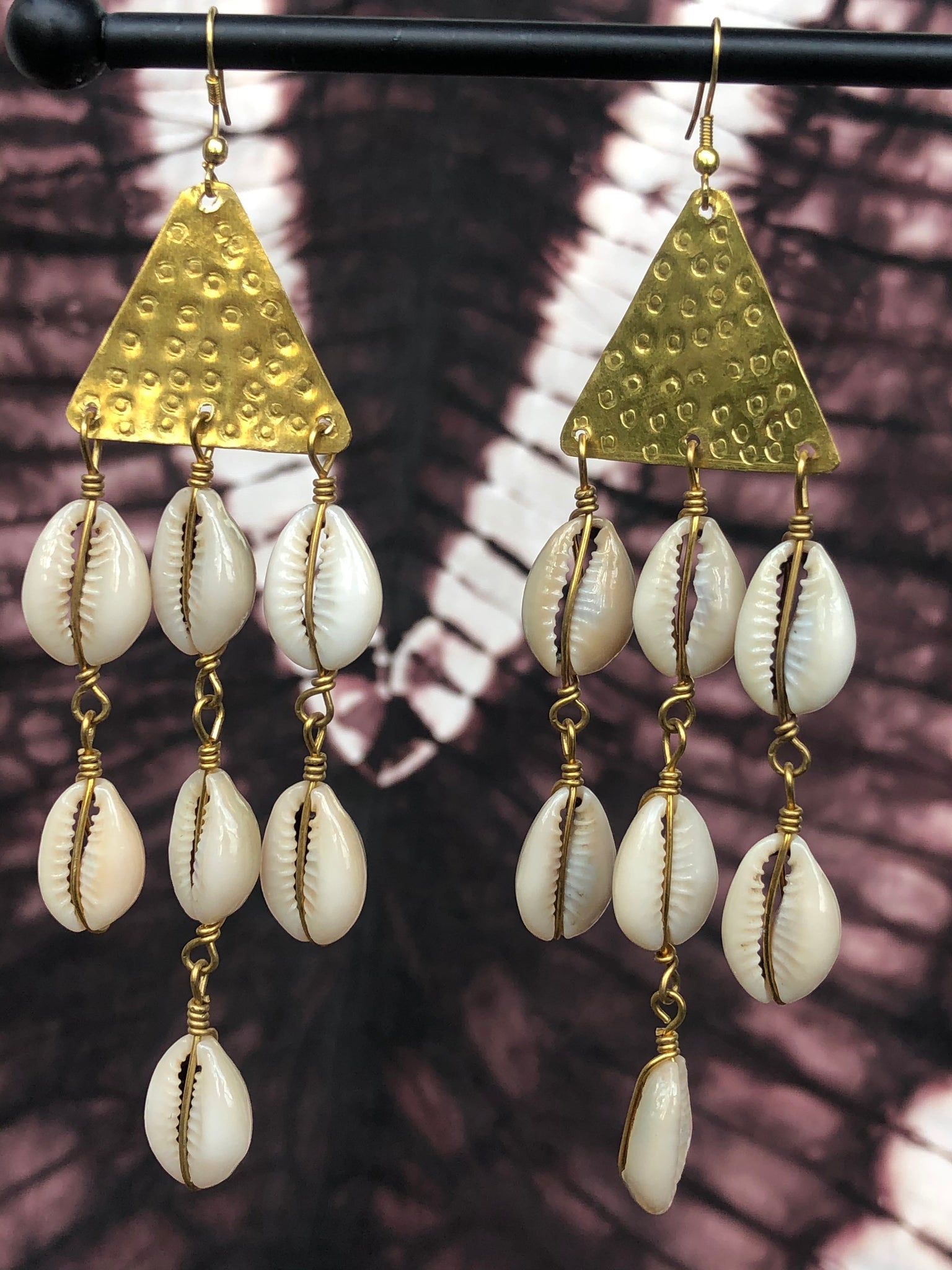 Crowrie shell African earrings