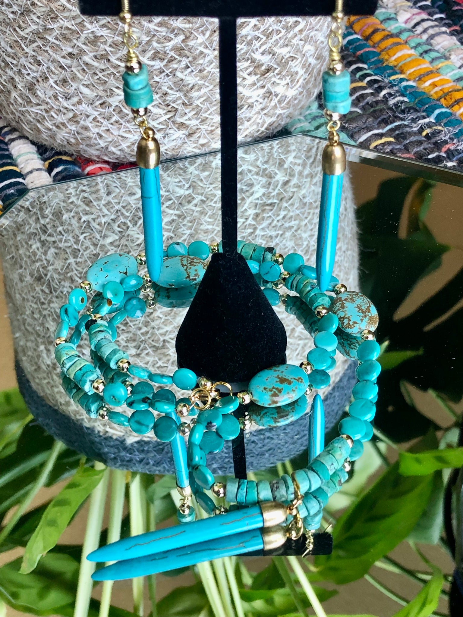 Arizona Turquoise necklace and earrings set