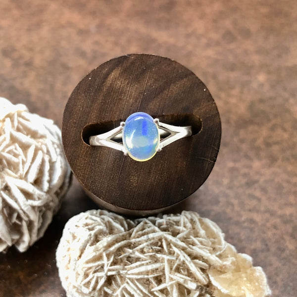 Opal sterling silver 925 ring