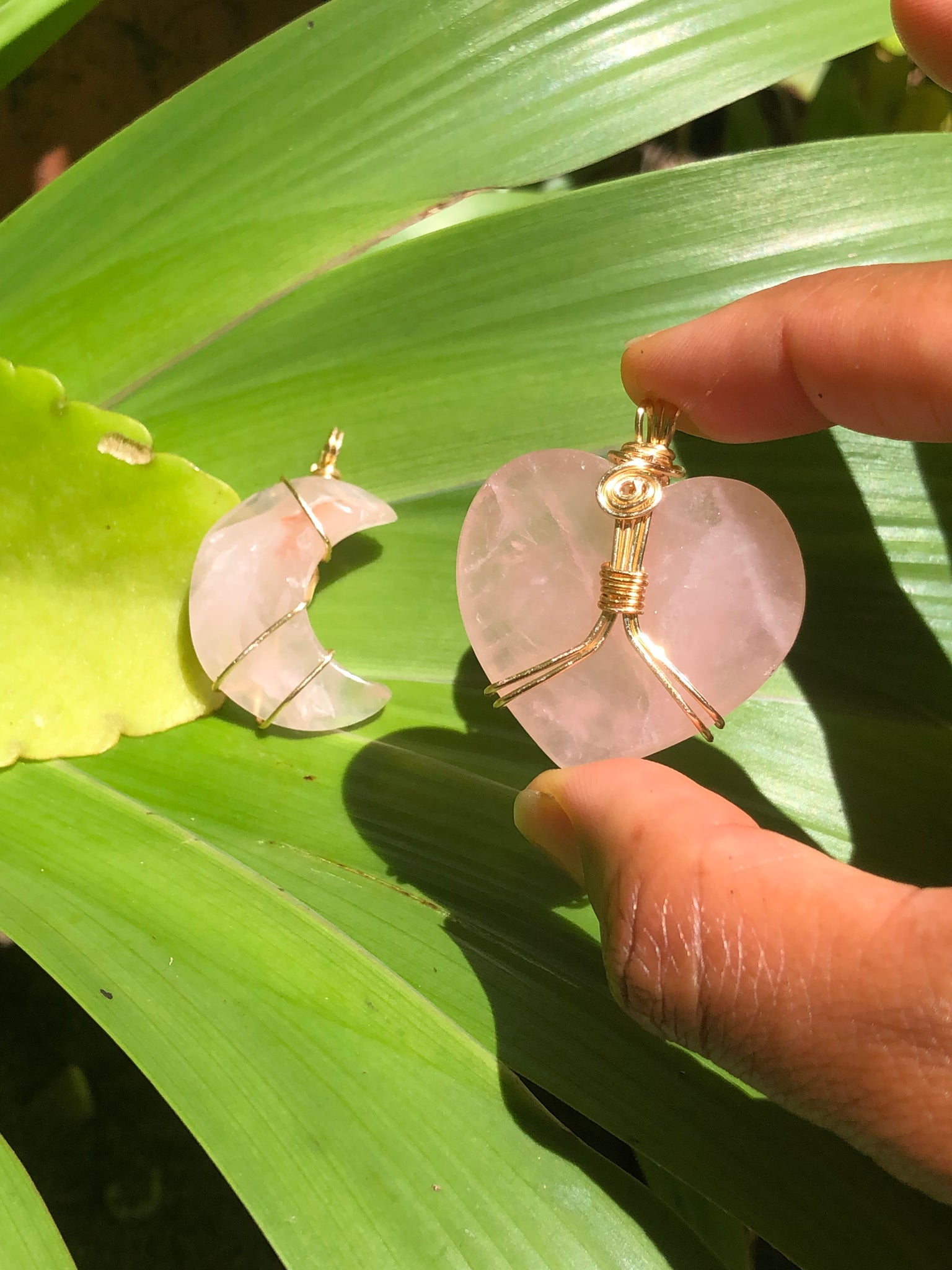 Rose quartz heart pendant