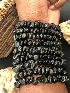 Obsidian chips bracelet